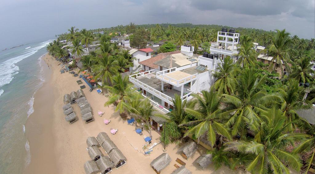 Royal Beach Hotel & Restaurant Hikkaduwa Exterior foto